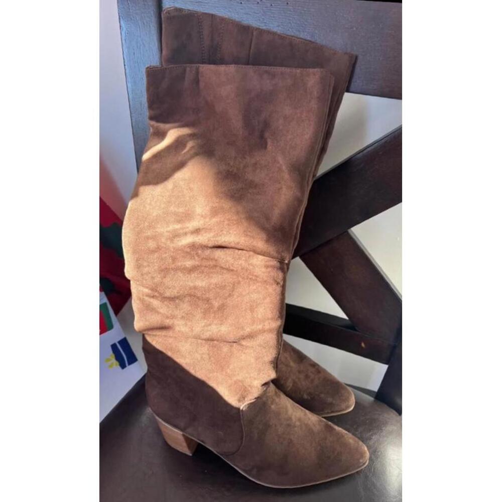 Brown suede tall boots, size9.5